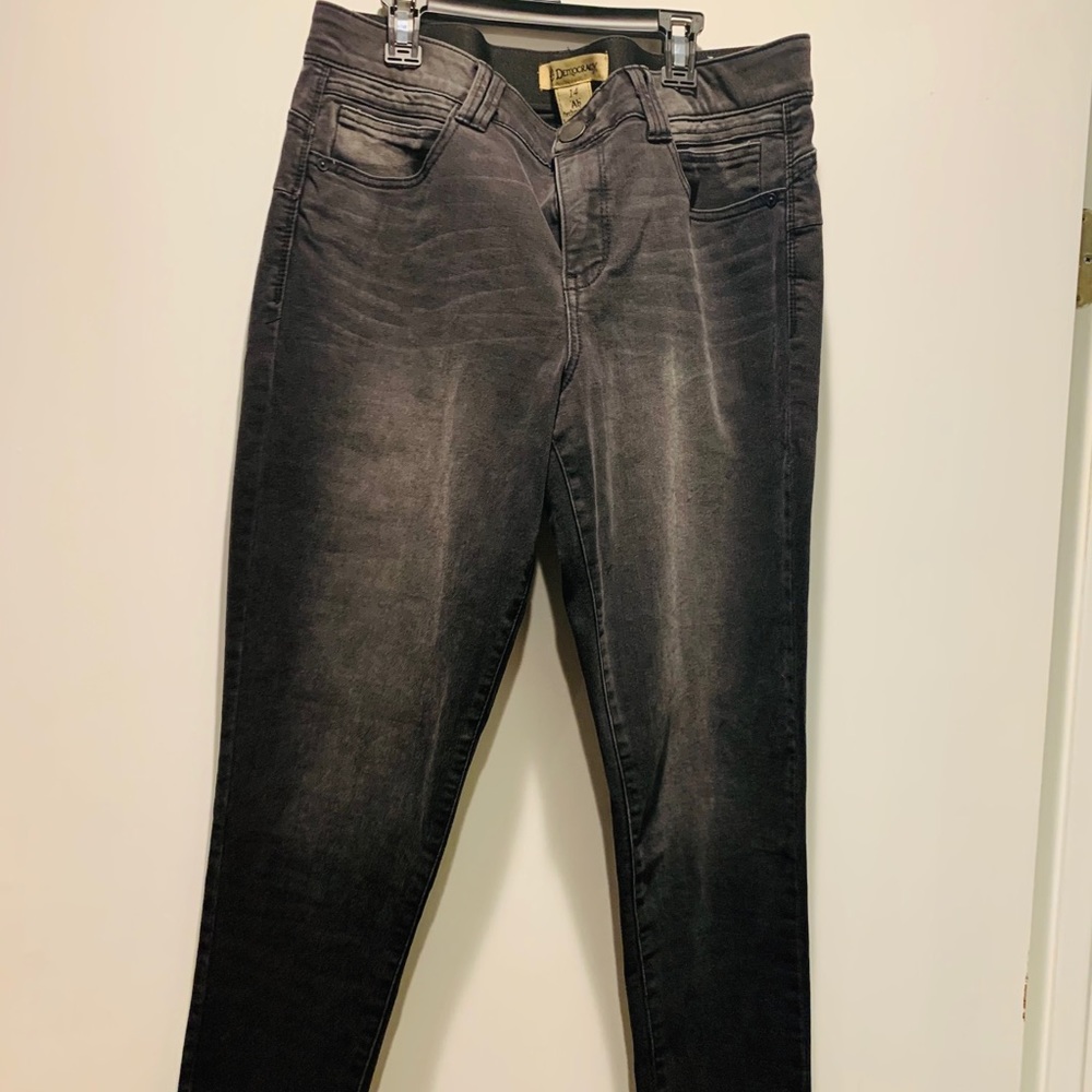 Democracy Faded Jeans